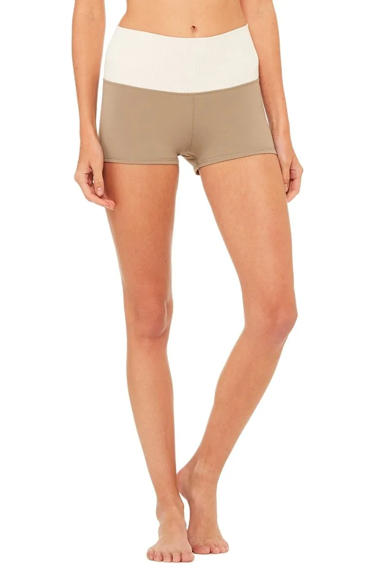 Aura Short - Black