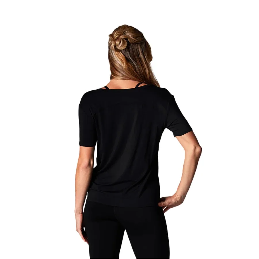 EVERYDAY V-NECK TEE