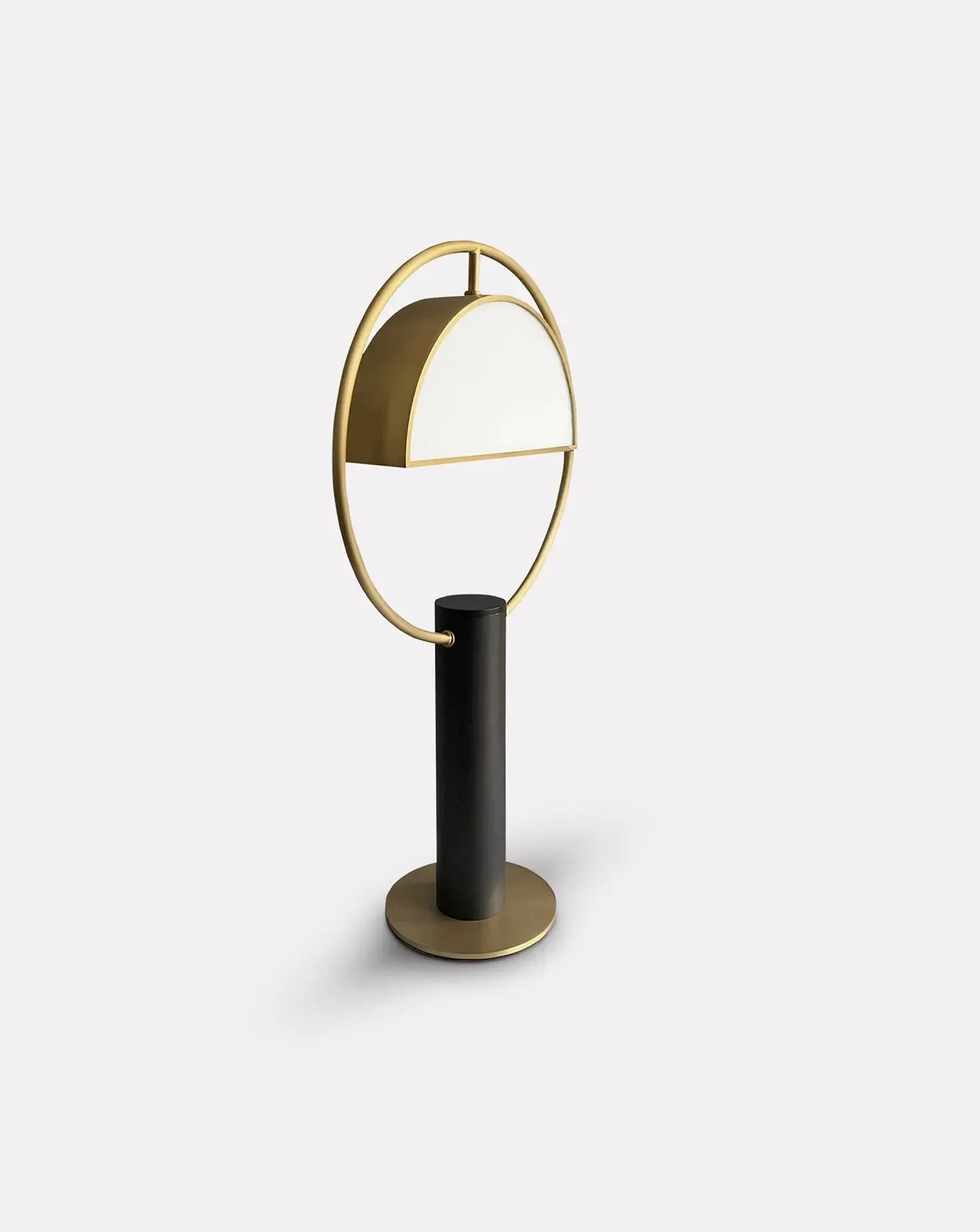 Half in Circle Table Lamp