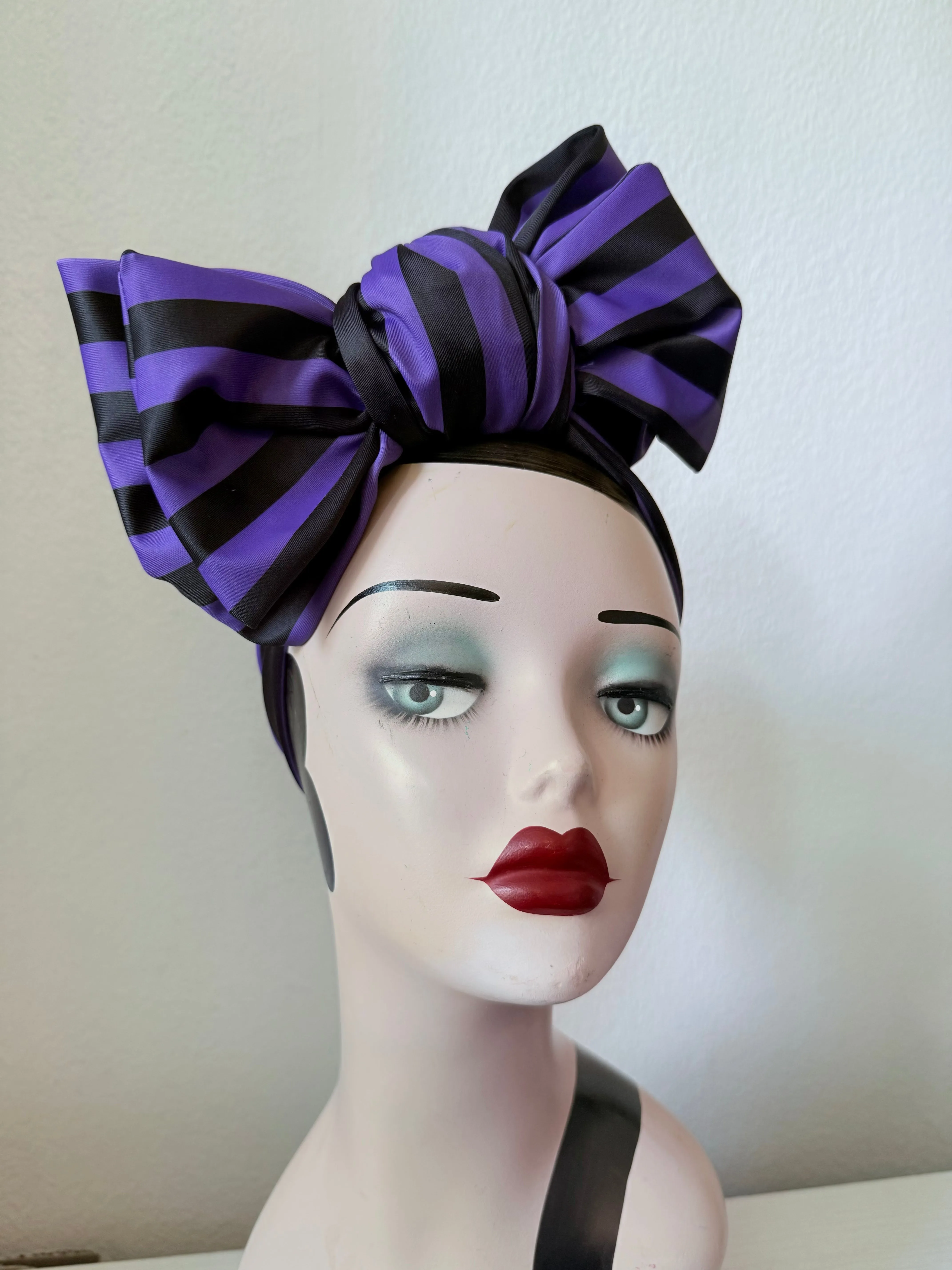 TILT KNOT 1940s Pre-tied Stretchy Headband in Black & Purple Stripes🎃